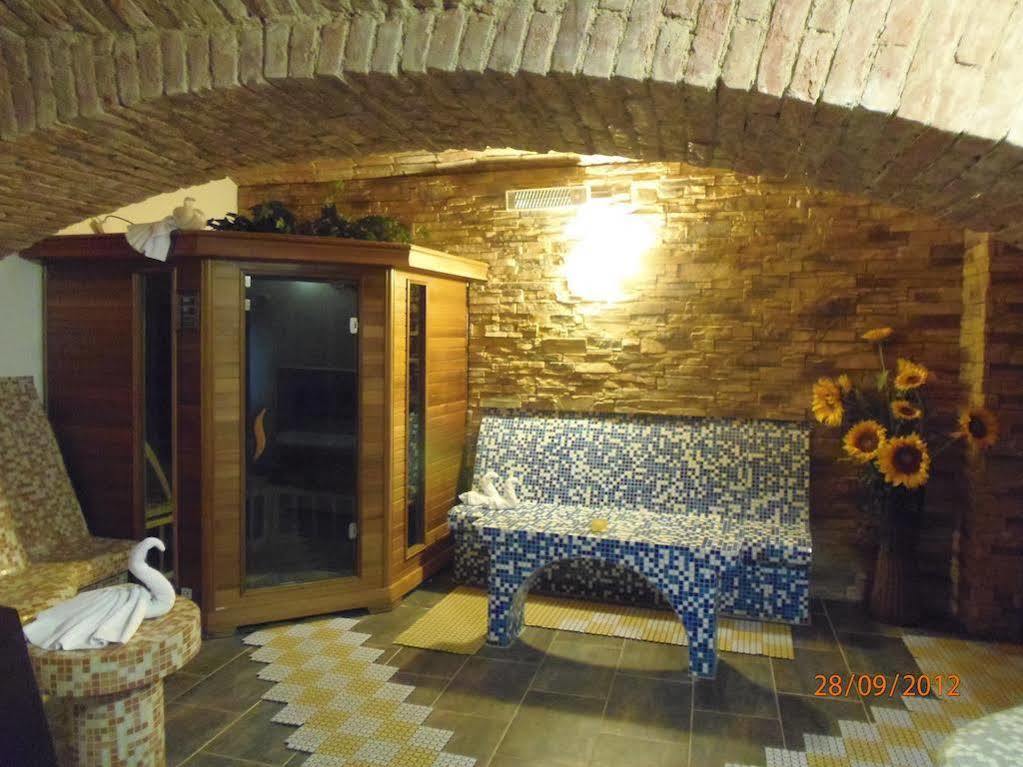 Hotel Amálka u Řípu Straškov Exterior foto